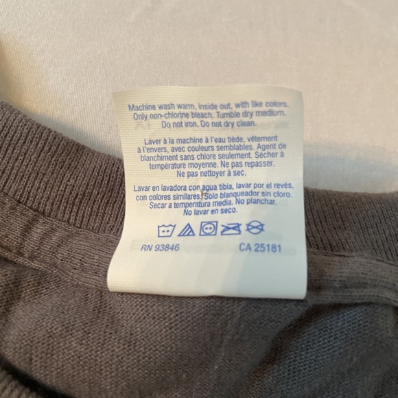 Gildan Lets Go Streaking Cupcake Funny Graphic T-Shirt Charcoal Gray Mens XL - Picture 5 of 8